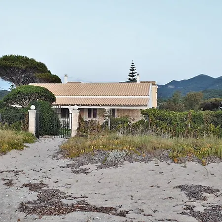 Semesterbostad Dalas House *